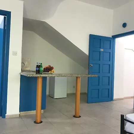 Aparthotel Athinas Court *