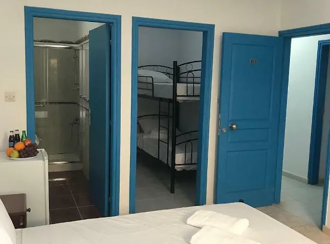 Athinas Court Aparthotel *