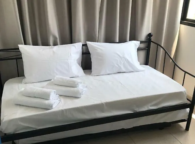 Apart-hotel Athinas Court