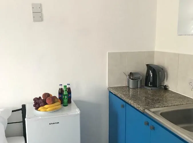 Athinas Court Aparthotel *