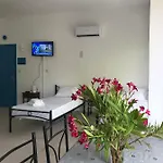 Athinas Court 파포스