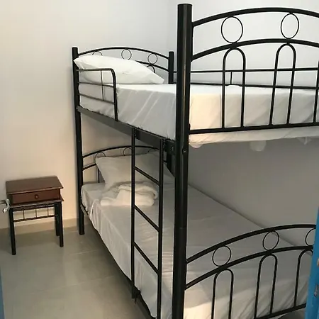 Hotel apartamentowy Athinas Court