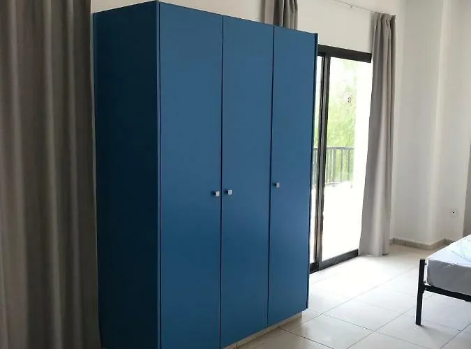 Hotel apartamentowy Athinas Court Pafos