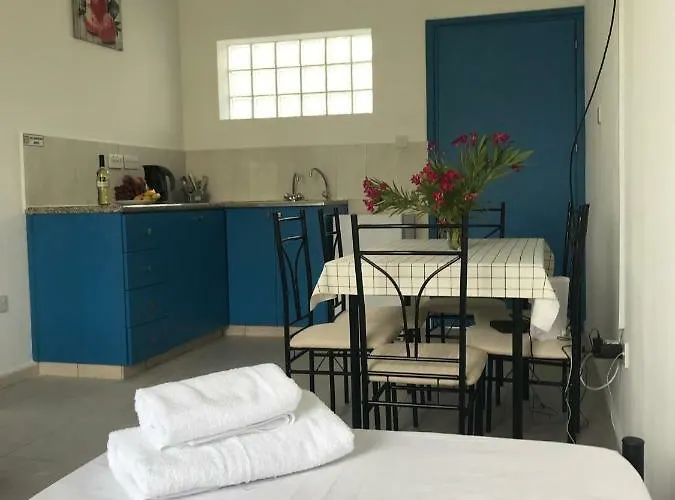 Athinas Court Hotel apartamentowy