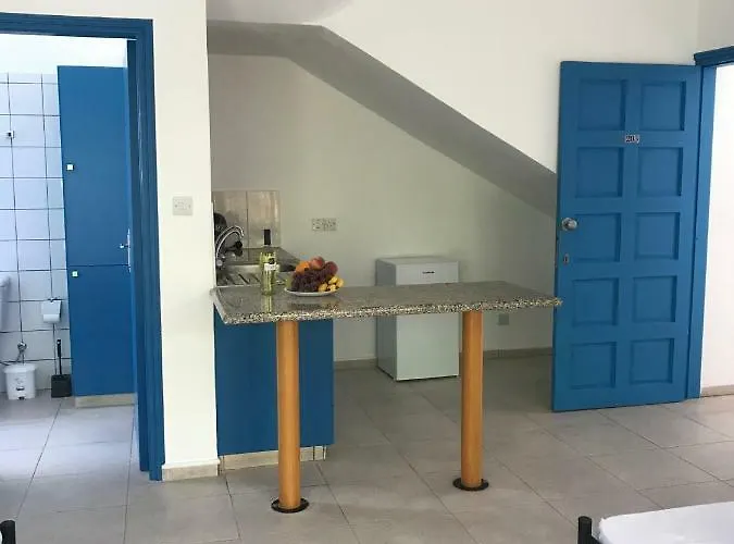 Athinas Court Paphos